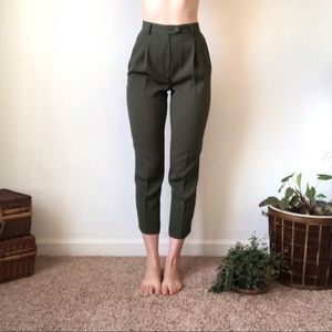 Cropped Olive Green Trouser